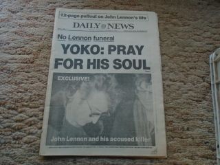 N.  Y.  Daily News December 10th 1980 John Lennon Pray For His Soul Headline W.  Sup