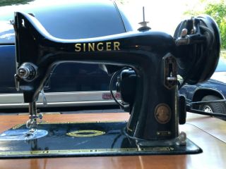 Singer Electric Sewing Machine 99 - K,  Wood Cabinet Serial Ej530472