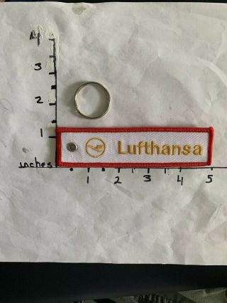 Remove Before Flight Style Keyring - Lufthansa