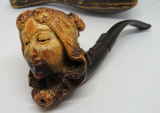 Antique Meerschaum Style Look Pipe As A Lady W/ Flowing Hair In Case.