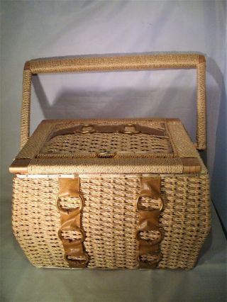 Vintage Singer Sewing Basket Large Wicker Rattan Sewing Basket & Accessories