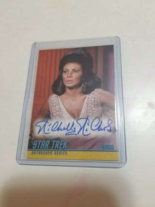 Rittenhouse Star Trek Captains Nichelle Nichols Auto Autograph