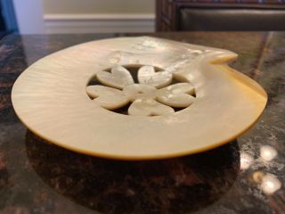 Vintage Natural Mother Of Pearl Oyster Seashell Hand Carved Ring Bowl Shell