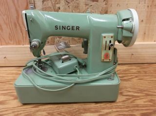 Vintage Rare Jade Green Singer 185k Sewing Machine