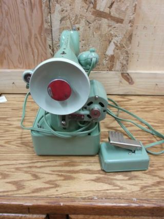 Vintage Rare Jade Green Singer 185K Sewing Machine 5