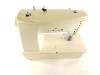 Singer Stylist Sewing Machine Zig - Zag Model 774 w/ Case - Parts 8