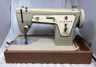 Singer Sewing Machine Model 237 Fashion Mate With Case