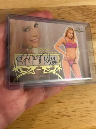 2013 Benchwarmer Lingerie Authentic Autograph Card Mary Riley