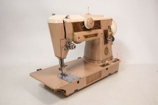 1950s SINGER 401A HEAVY DUTY INDUSTRIAL SEWING MACHINE DENIM LEATHER RUNS STRONG 3