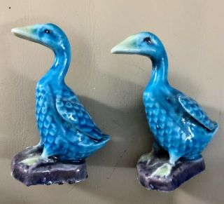 2 Vintage Signed Chinese Mudman Vivid Blue Bird Swan Duck Figurine 2 1/2” Box 3