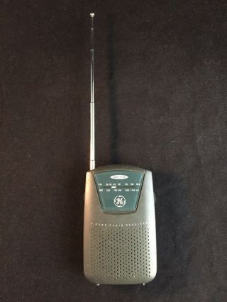 Ge General Electric Am/fm 2 Band Pocket Radio Receiver Model 7 - 2585a