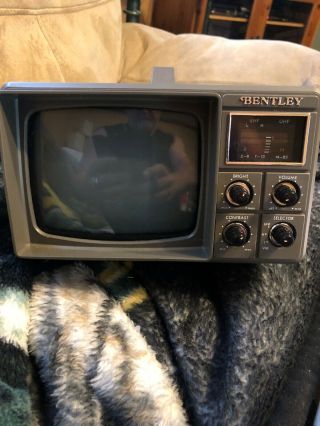 Vintage Bentley Portable Black & White 5 Inch Television Battery Operated TV 2