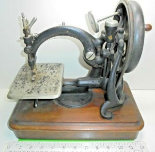 Old Antique American Willcox & Gibbs Hand Table Model Victorian Sewing Machine