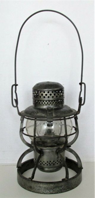 Erie Railroad Lantern Made By Armspear Mfg Co W Etched Clear Globe & Heavy Base