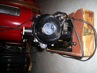 Vintage Singer Model 99K Portable Sewing Machine EM156460 W/Case PEDAL 6