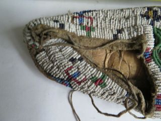1890 ' s Native American Plains Sioux Child ' s Moccasin Greasy Green White 3
