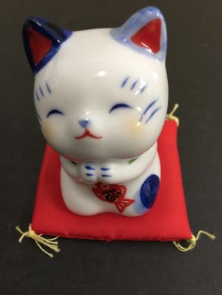 Pottery Maneki Neko Beckoning Lucky Cat 7782 Good Luck 60mm Made In Japan
