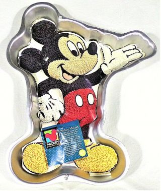 Wilton Micky Mouse Waving Full Body Cake Pan W/instructions -