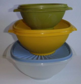 Vintage Set of 3 Tupperware Servalier Bowls Clear & Harvest 3,  8,  12 Cup 5