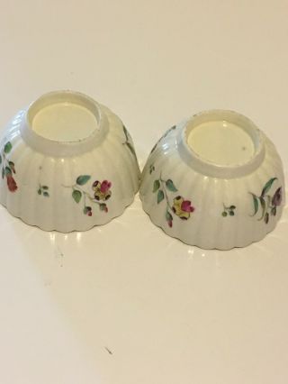 Famille Rose Hand Painted Flowers Tea Bowls Cups