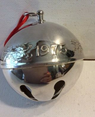 1975 Wallace Annual Silver Plate Sleigh Bell Christmas Ornament