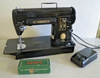 Black Singer 301a Short Bed Slant Sewing Machine Pedal Carry Case