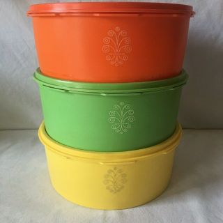Tupperware Vintage Stacking Snack Canisters Yellow Orange Green Starburst Lids