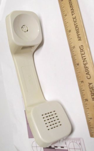 At&t Phone Handset Receiver 610 Beige Early 1990 