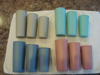 Vintage Tupperware Pink Teal Blue Gray Set 12 Plastic Tumblers 3 sizes 3