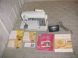 Vintage Singer 625 Touch & Sew Deluxe Zig - Zag Sewing Machine W/ Many Accessories