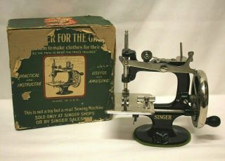 Antique Singer Sewhandy Model 20 Hand Crank Mini Child Sewing Machine