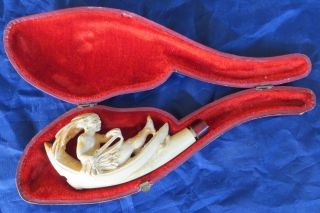 Exceptional Rare Carved Meerschaum Type Pipe Of Native American In Canoe W/ Case