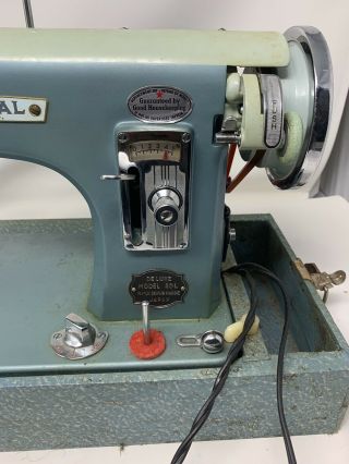Rare Vintage Good Housekeeper Universal Sewing Machine Deluxe Model SDL - Japan 5