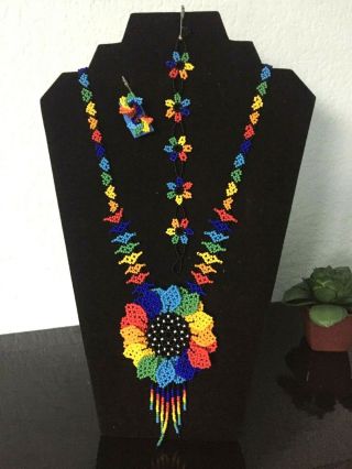 Set Of Necklace,  Earrings,  Bracelet.  St - 002