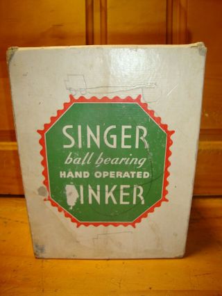 Vintage Singer Hand Cranked Pinker Pinking Cutter Cutting Cut Machine