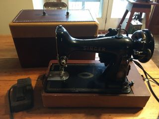 1950s Singer Sewing Machine Simanco Rf 5 - 8 (feather Weight?)