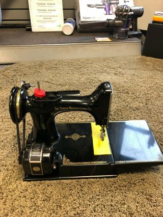 Singer 221 Featherweight with Case - S/N AJ007052 2