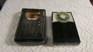Vintage Rca Victor Transistor Pocket Am Radio Model 1rj - 19 With Case