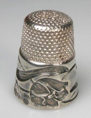 Thimble Sterling Silver Tulips Isgard / Thorvald Greif Germany