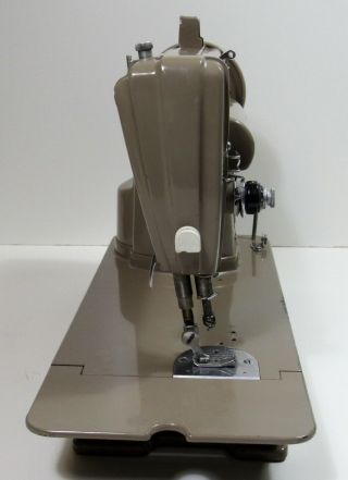 Vintage Singer 301A Sewing Machine for Parts/Restoration 2
