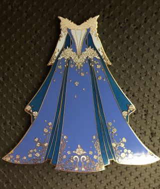 Aurora Sleeping Beauty Dress Fantasy Jumbo Pin Blue Le 65
