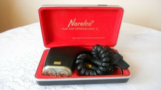 Vintage Norelco Flip - Top Speedshaver Ii Electric Razor With Case And Brush