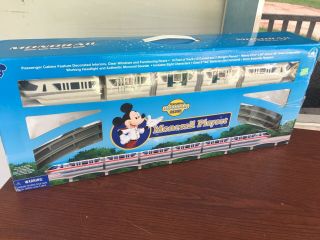 Walt Disney World Monorail Playset Silver 2