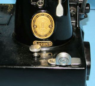Singer 222K Featherweight Sewing Machine Arm w/Case Embroidery Hoop Acces 4