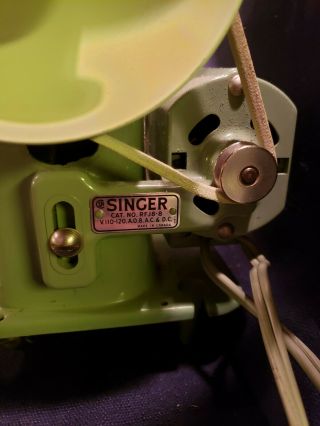 Vintage Singer Portable Sewing Machine Green Canada 185J w/Asst.  Accessories 5