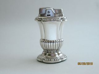 Vintage Ronson Mayfair Essex silver plated table lighter 2