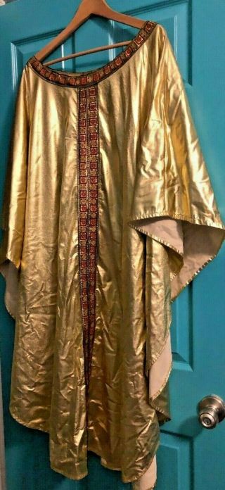 Gorgeous Vintage Catholic Priests Gold Chasuble W/ Florals