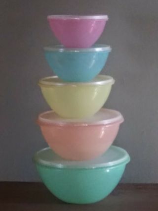 Set Of 5 Vintage Tupperware Pastel Wonderlier Nesting Bowls Sheer Lids