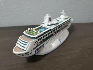 Royal Caribbean Splendour Of The Seas Model Cruise Ship Resin Travel Souvenir 8