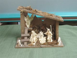 Vintage Celluloid Plastic Nativity Set In Wood Manger - Stamped Made In Italy